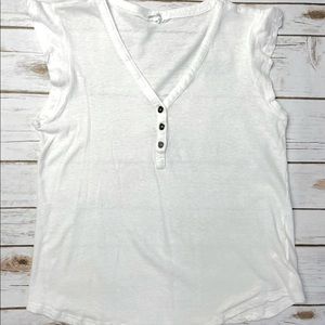 Amaryllis Rachel Henley Flutter Sleeve White Top Size XS Extra Small LIKE NEW